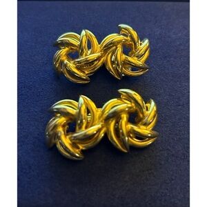 MUSI Shoe Clips Gold Tone Double Swirl